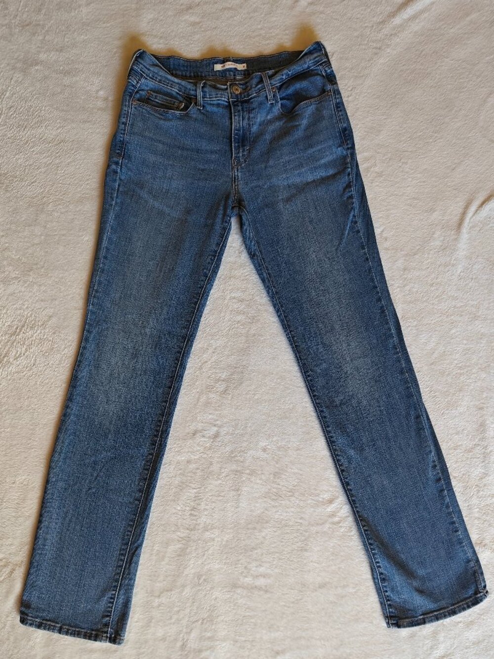 Levi’s 505 Straight Women’s Jeans Size 8 Long W29 L34 31" Inseam